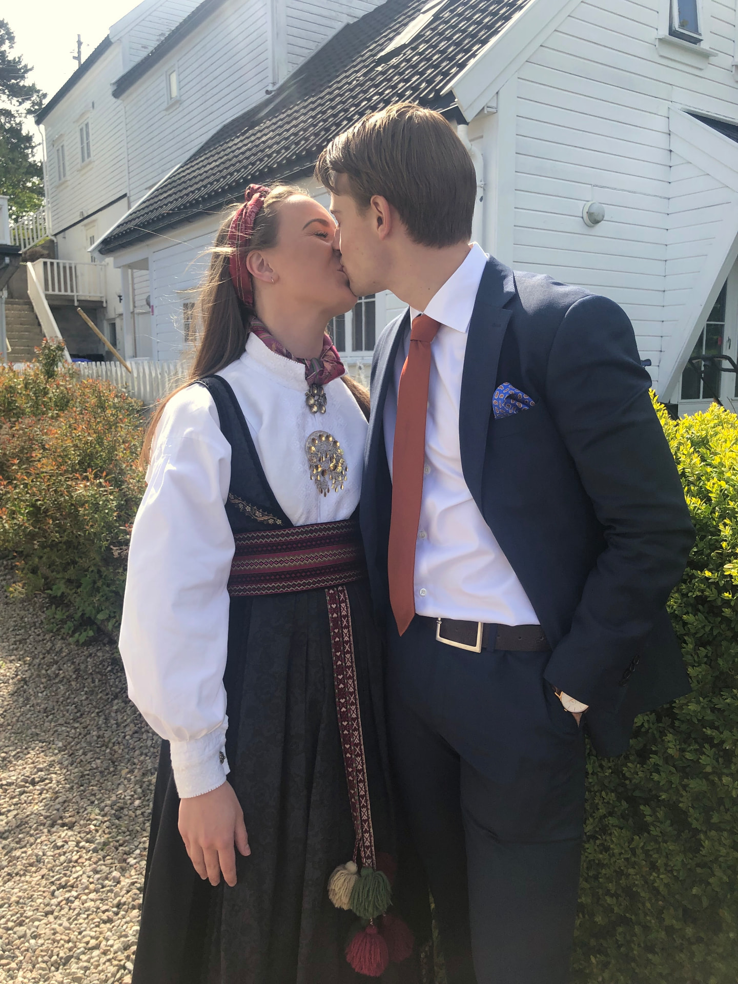 Jenny og Mats feirer 17. mai sammen i Grimstad i 2019